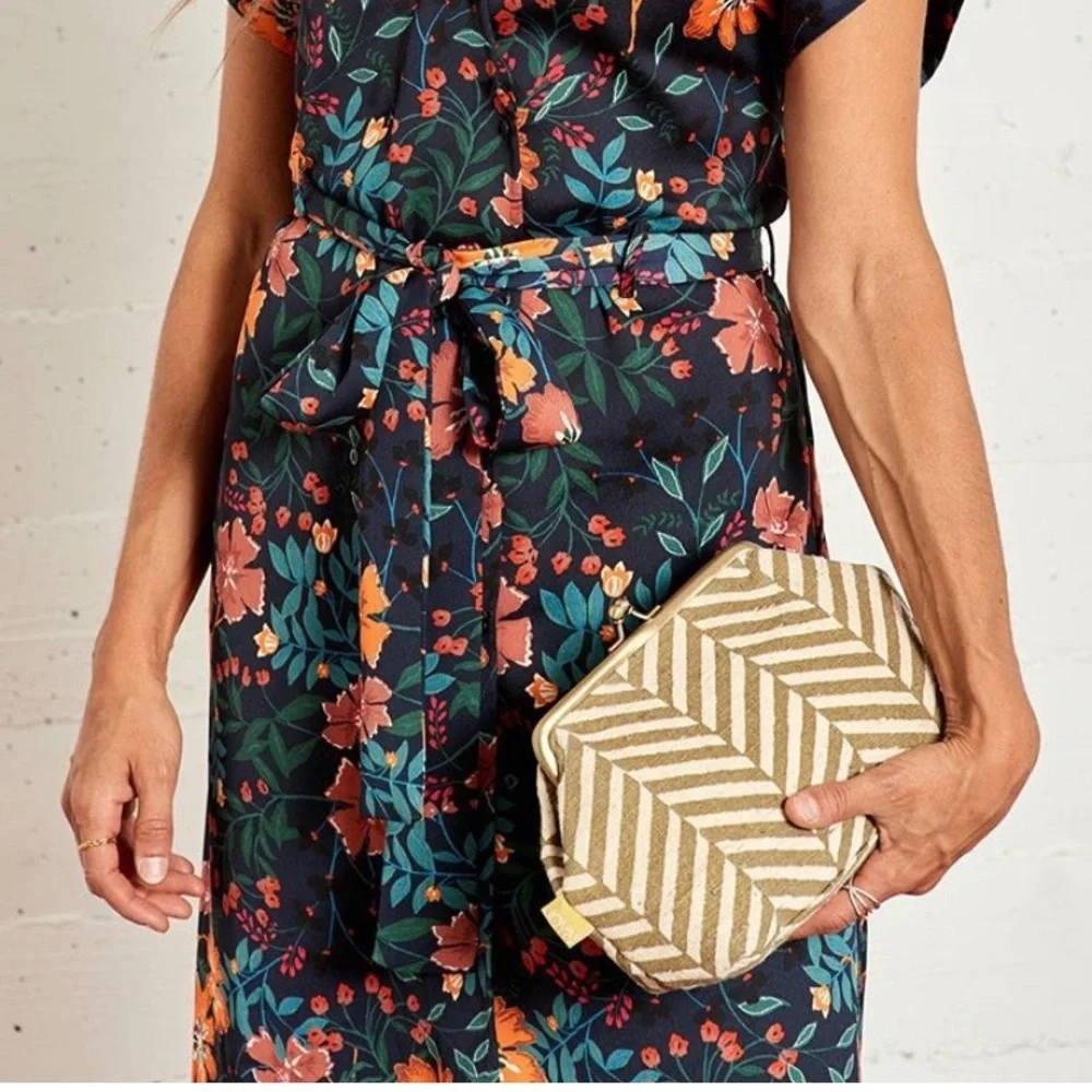 JOYN | handmade | INDIA | snap clutch